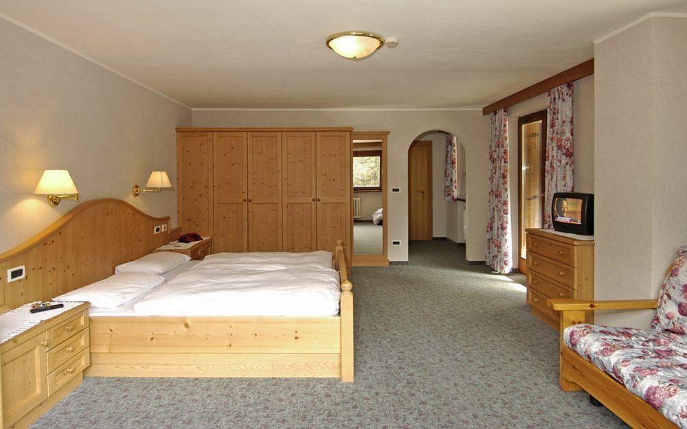 Hotel Monte Paraccia San Vigilio Di Marebbe Εξωτερικό φωτογραφία
