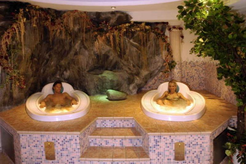 Hotel Monte Paraccia San Vigilio Di Marebbe Εξωτερικό φωτογραφία