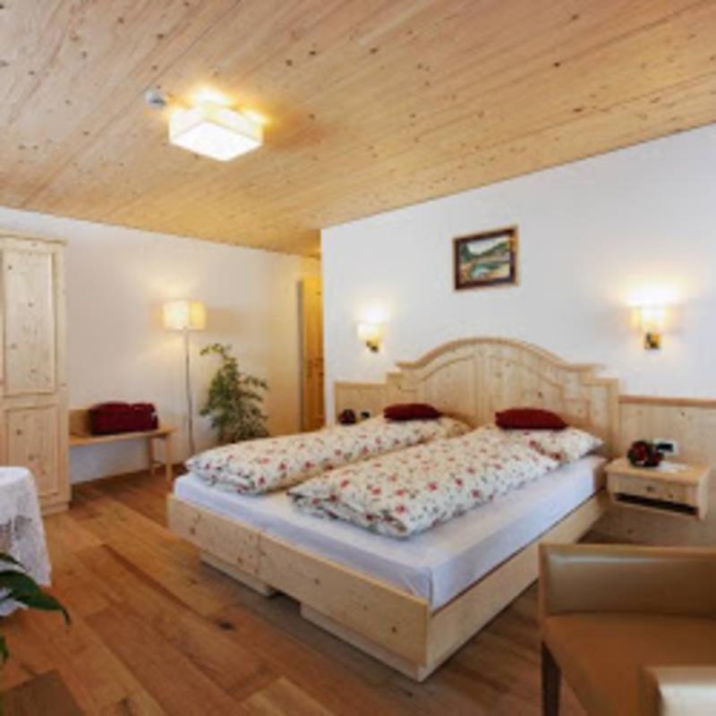 Hotel Monte Paraccia San Vigilio Di Marebbe Εξωτερικό φωτογραφία