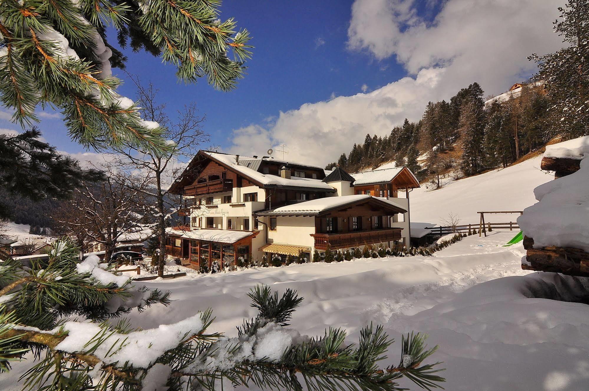 Hotel Monte Paraccia San Vigilio Di Marebbe Εξωτερικό φωτογραφία